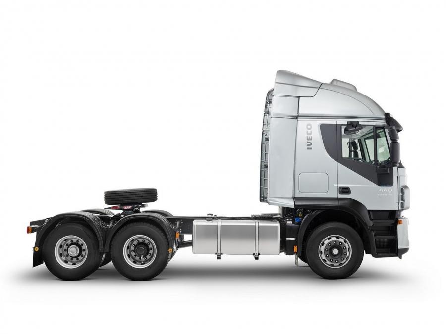  Iveco Stralis 440 6x2 AT 2012 года  (BR) (фото 2 из 2)